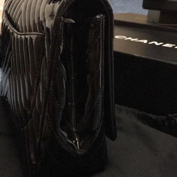 Chanel Classic maxi chevron - Picture 4 of 11